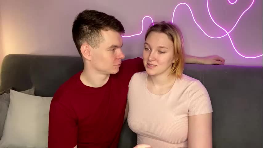julielourens Live Sex December 17, 2025