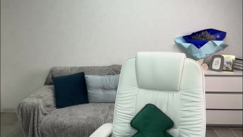 evajuly Live Sex December 13, 2025
