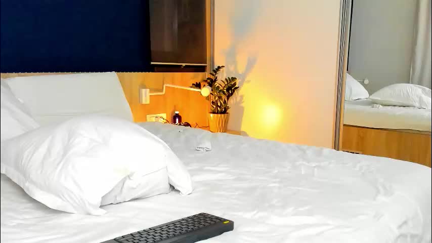 anyabrunette Live Sex November 7, 2025