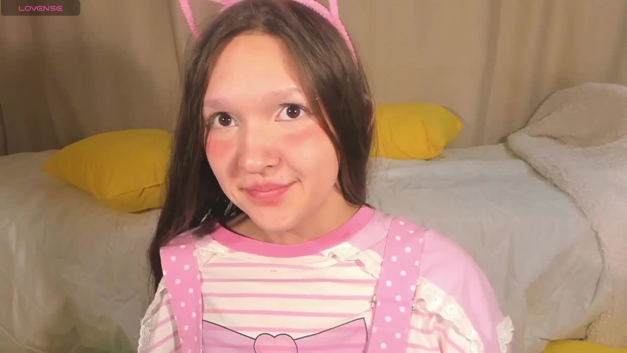 CuteLolly Live Sex December 13, 2025