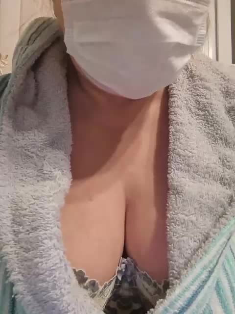 Napoliana Live Sex November 8, 2025