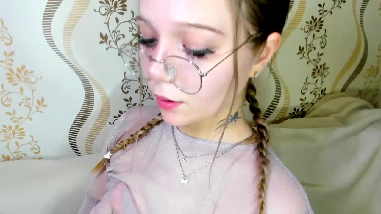 MelMooon Live Sex December 13, 2025