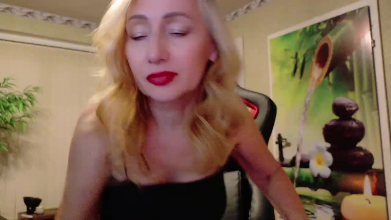 AngelikaMore Live Sex December 13, 2025
