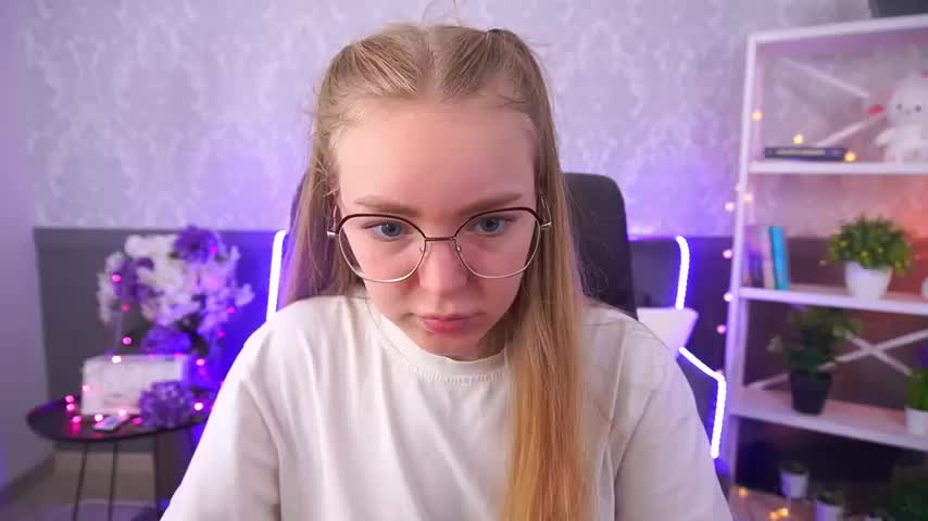 EmilySunshineS Live Sex December 13, 2025