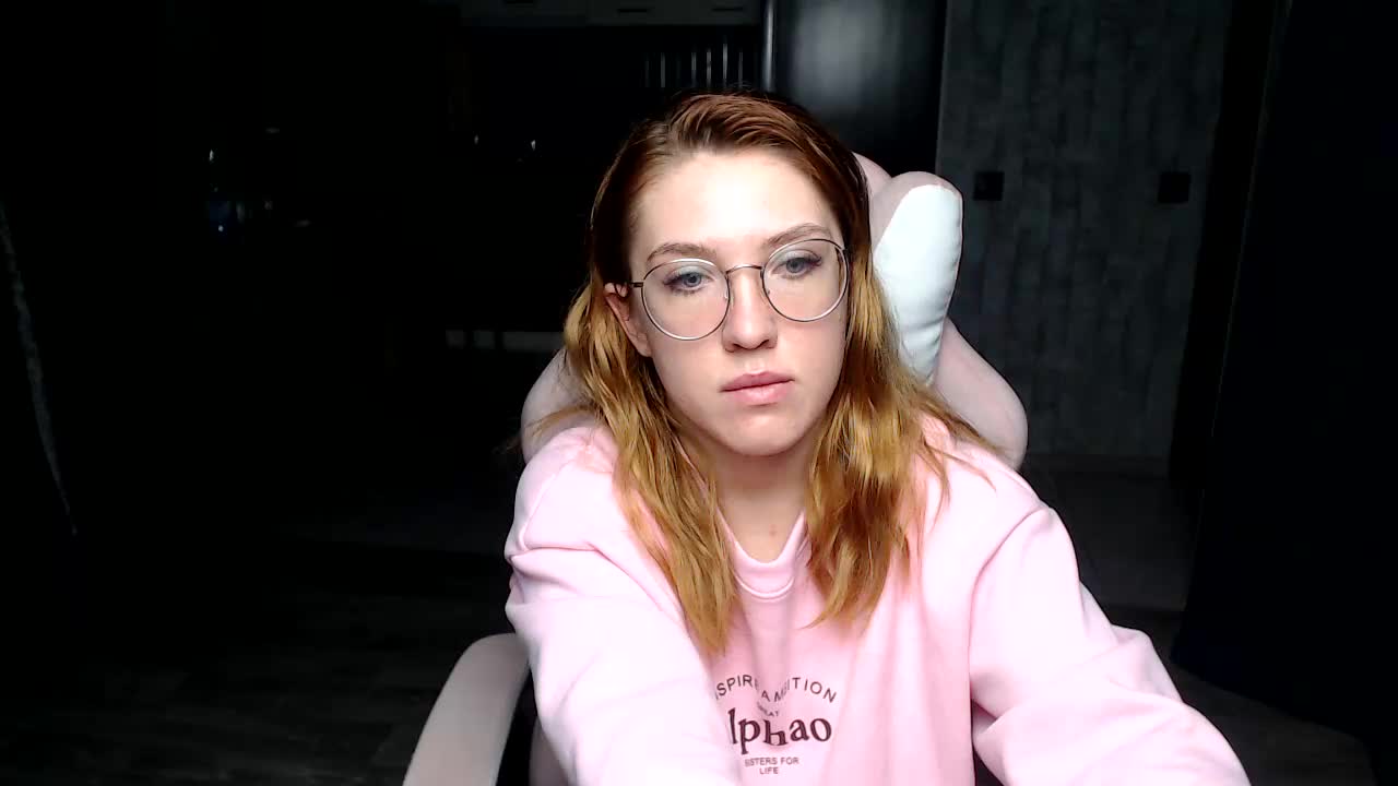 Regimasmile Live Sex December 13, 2025