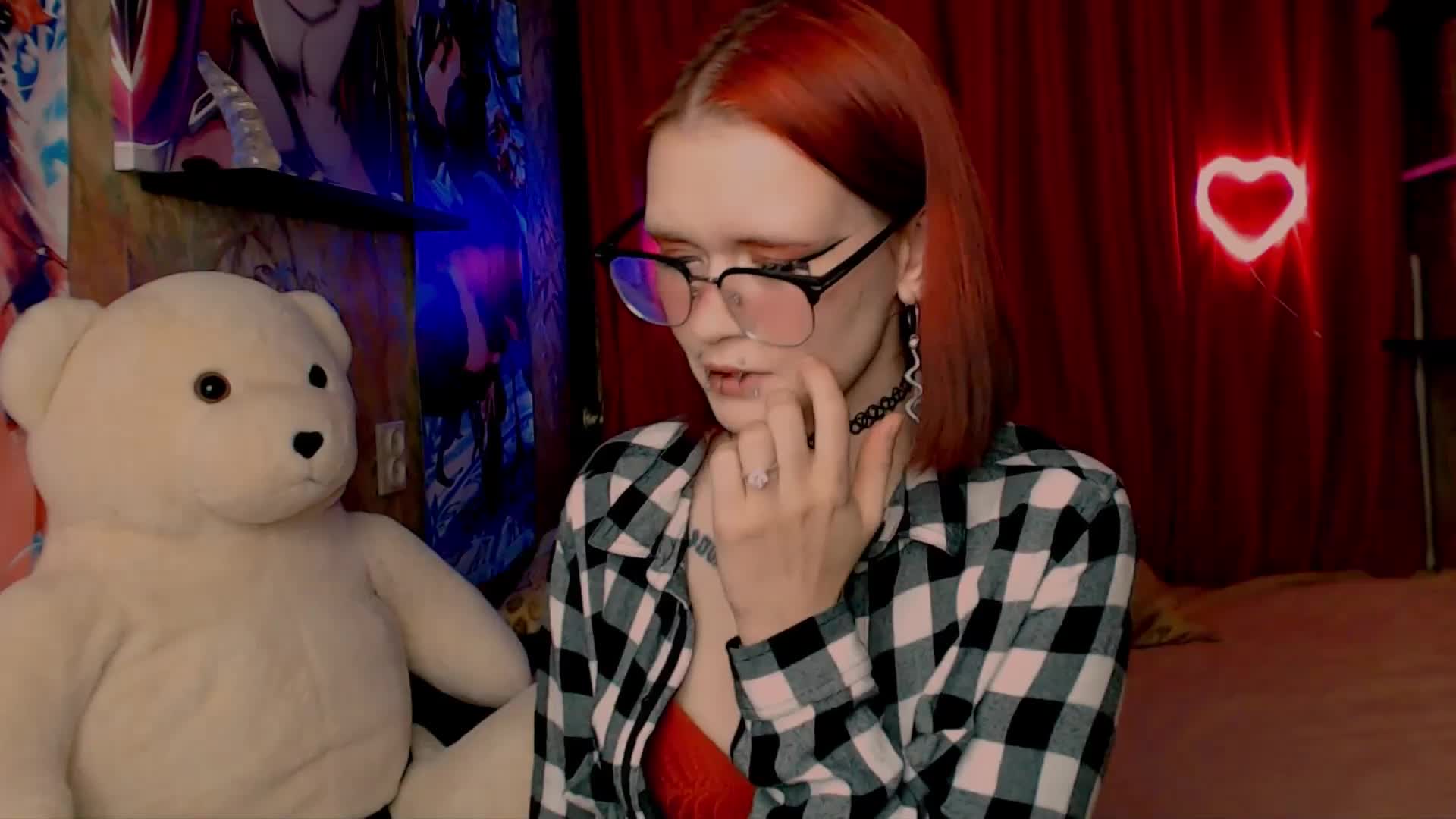 Velvet-and-Venom Live Sex December 19, 2025