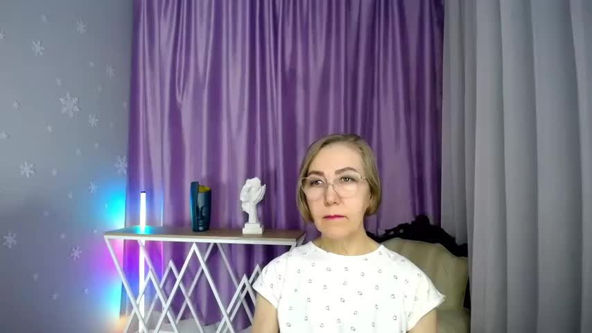 queen_a_n_i Live Sex December 13, 2025