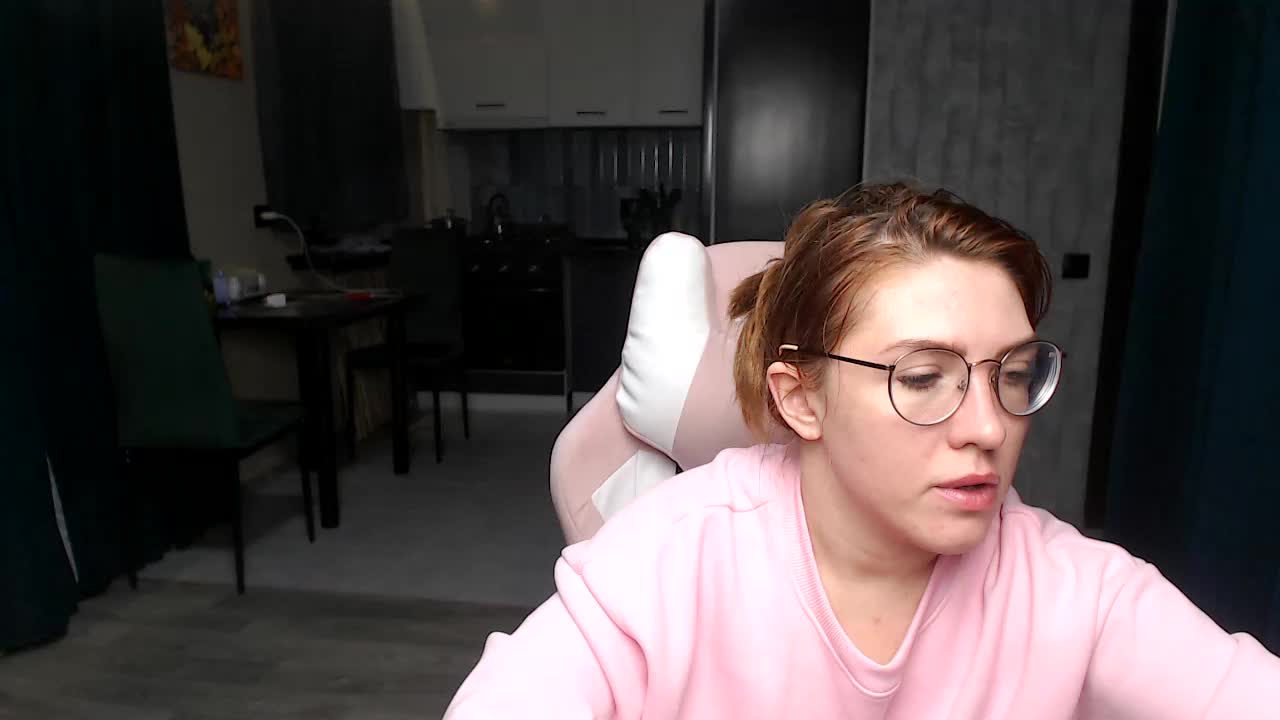 Regimasmile Live Sex December 13, 2025