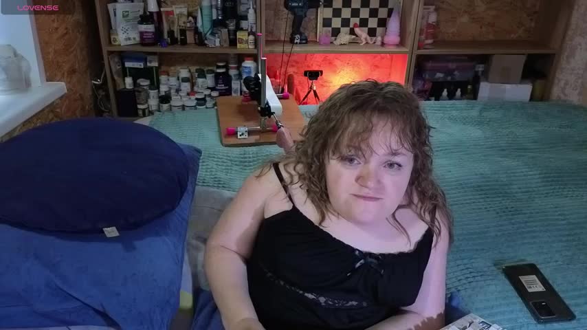 MiniNatalie Live Sex December 14, 2025