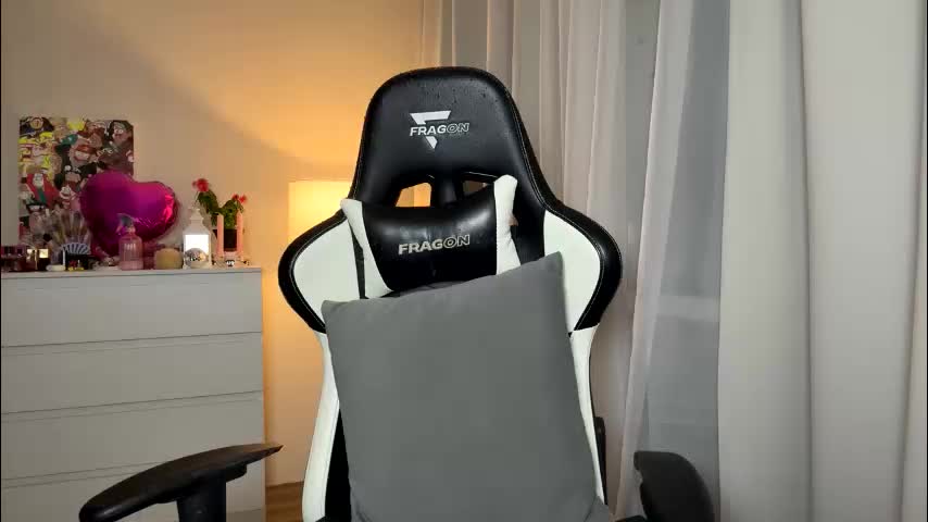 sexmoon11 Live Sex December 13, 2025