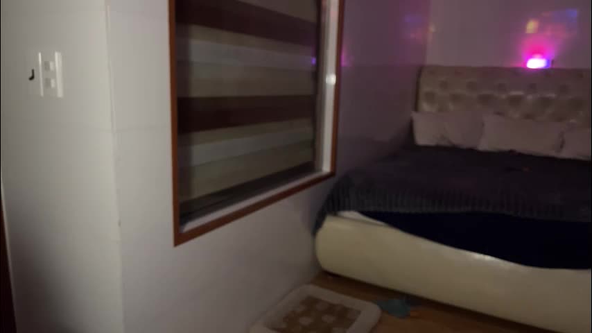 mia_floo Live Sex December 12, 2025