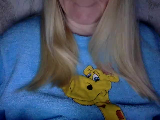 BlondyVio Live Sex December 13, 2025