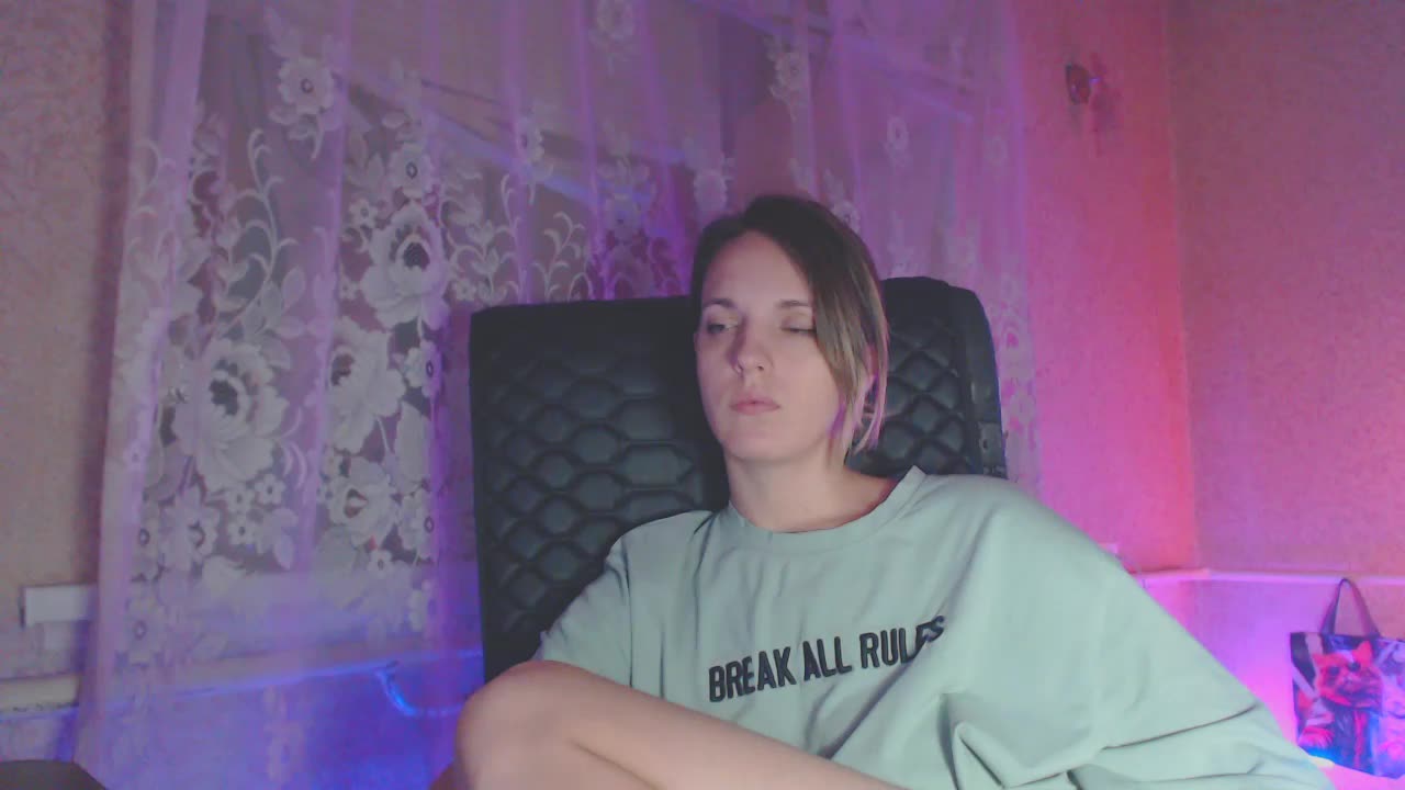 Babymuro4ka Live Sex December 15, 2025