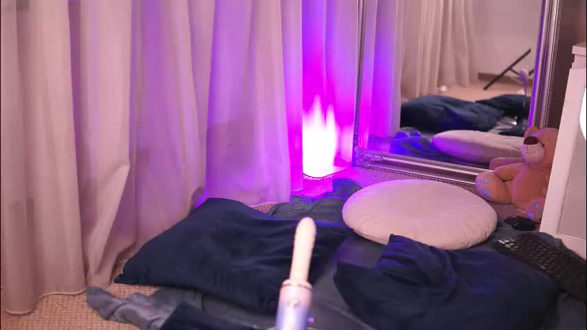 chloeobrilx Live Sex December 17, 2025