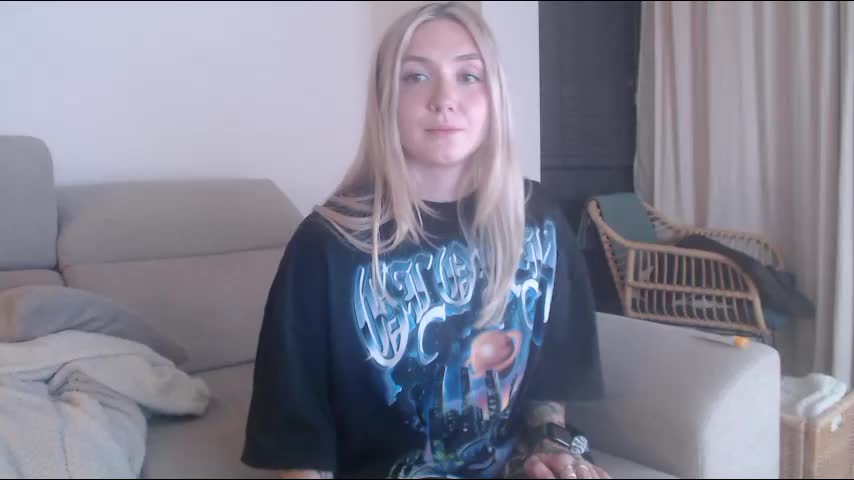 tattoobbgirl Live Sex December 13, 2025