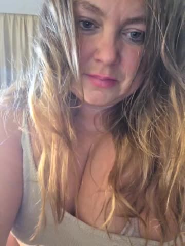 FLUFFY_BEAUTY Live Sex December 15, 2025