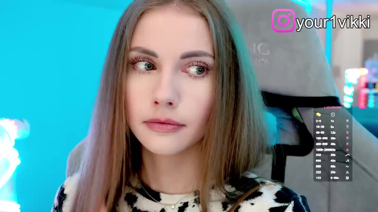 VikkiExtraCheese Live Sex December 13, 2025