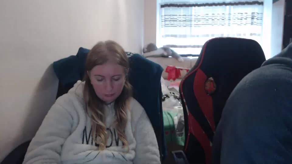 jenisandpeter Live Sex December 14, 2025