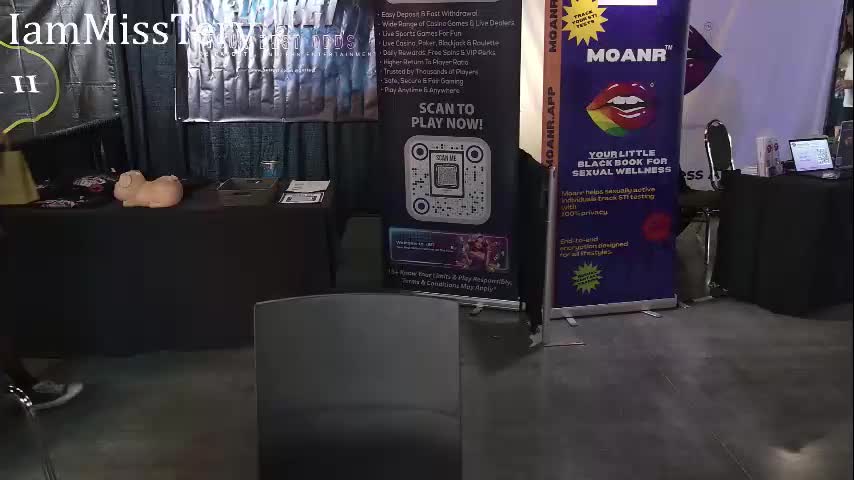 iammisstery Live Sex December 13, 2025