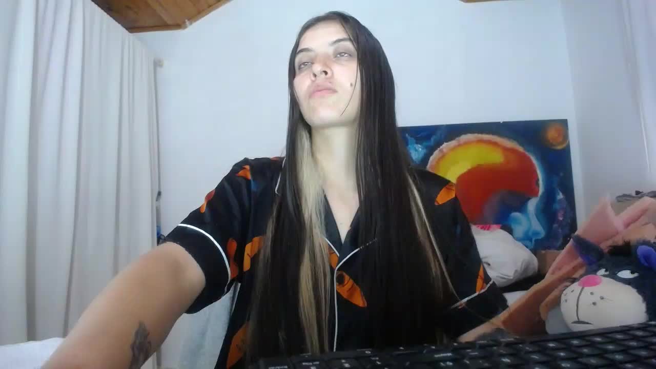 mariecam420 Live Sex December 14, 2025