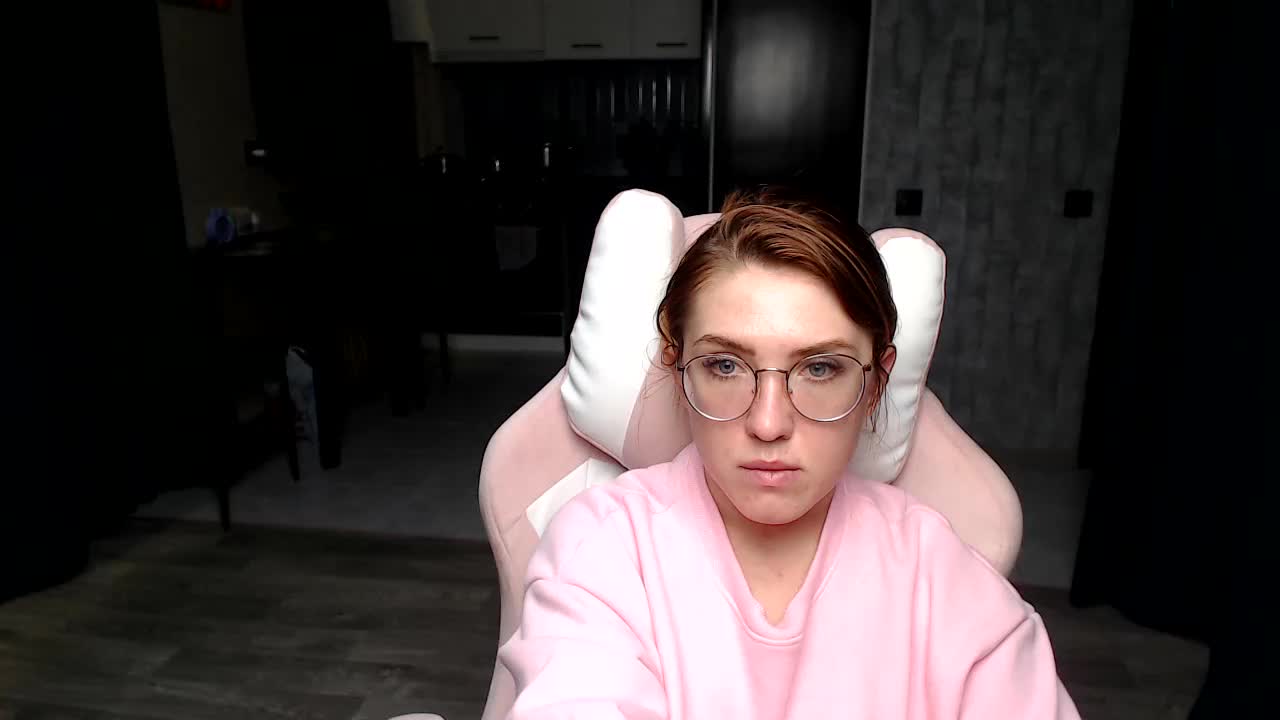 Regimasmile Live Sex December 13, 2025