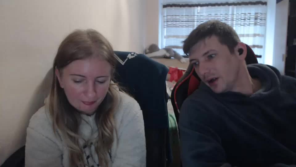 jenisandpeter Live Sex December 14, 2025