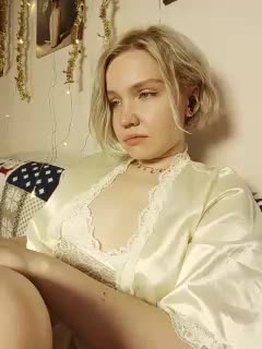 LadyAnny Live Sex December 14, 2025