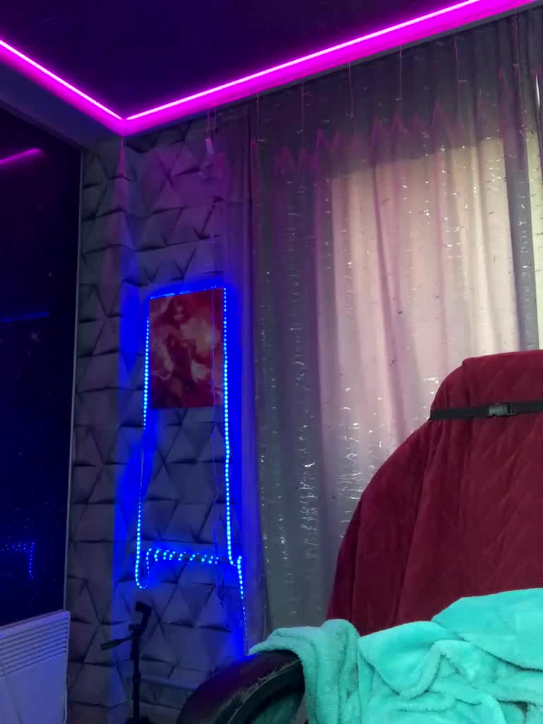 deva_maria Live Sex December 13, 2025