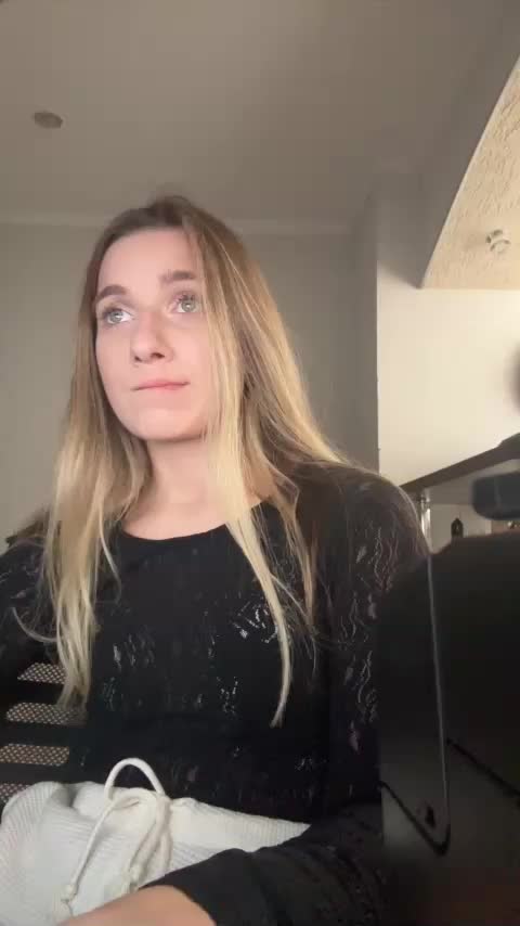 LiizzOK Live Sex December 13, 2025