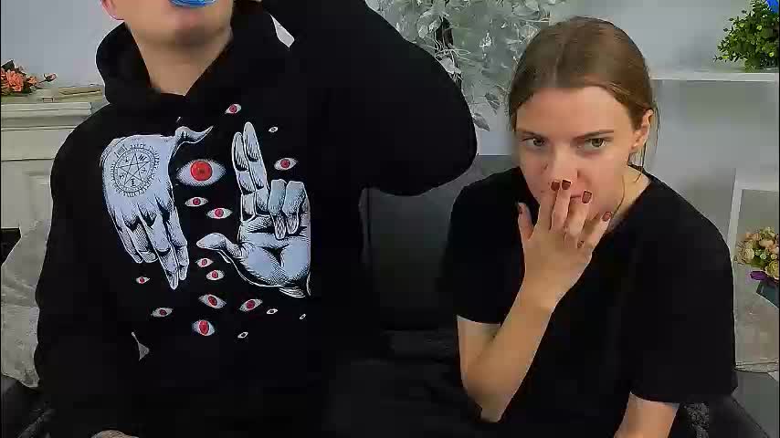 ollistiw Live Sex December 17, 2025