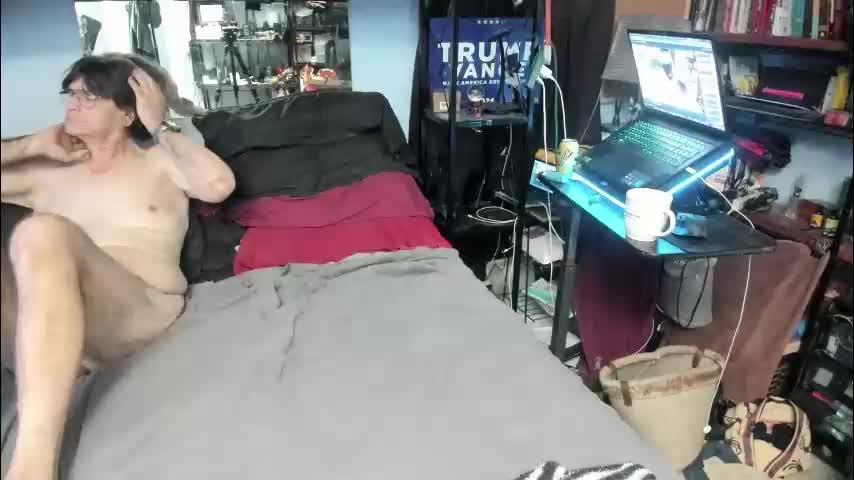 pink_black Live Sex December 17, 2025