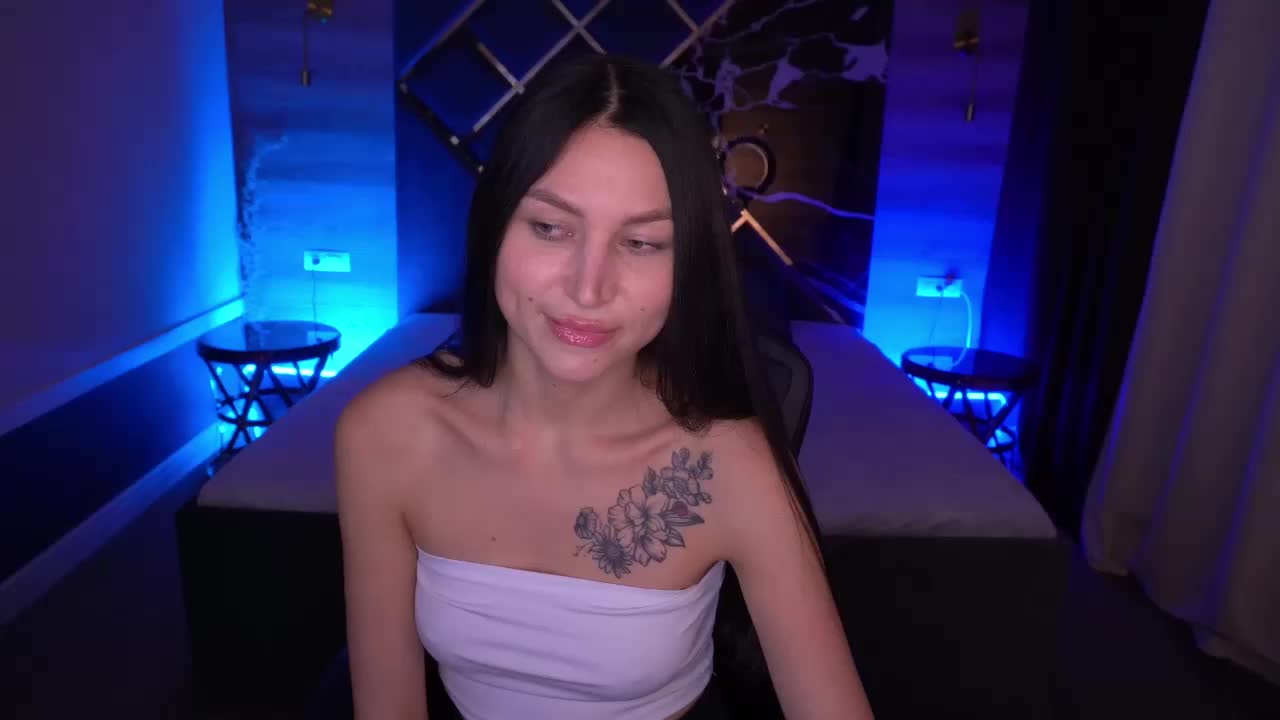 EliseVelour Live Sex December 13, 2025