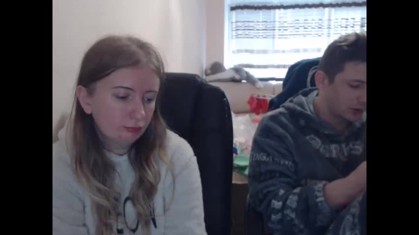 jenisandpeter Live Sex December 14, 2025