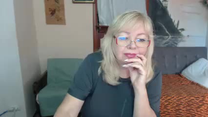 EvelynLoveShy Live Sex December 17, 2025