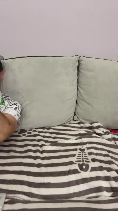 _Milashka_ Live Sex December 17, 2025