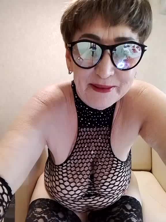 Zilichka65 Live Sex December 15, 2025