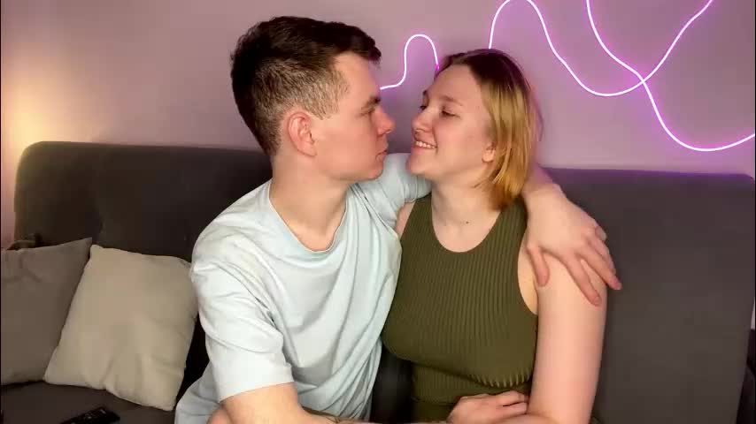 julielourens Live Sex December 17, 2025