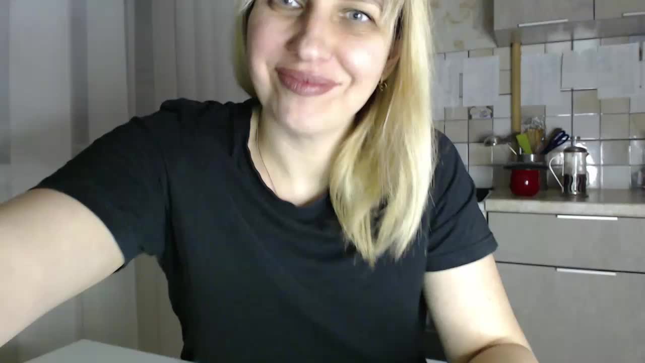 Karmella Live Sex December 13, 2025