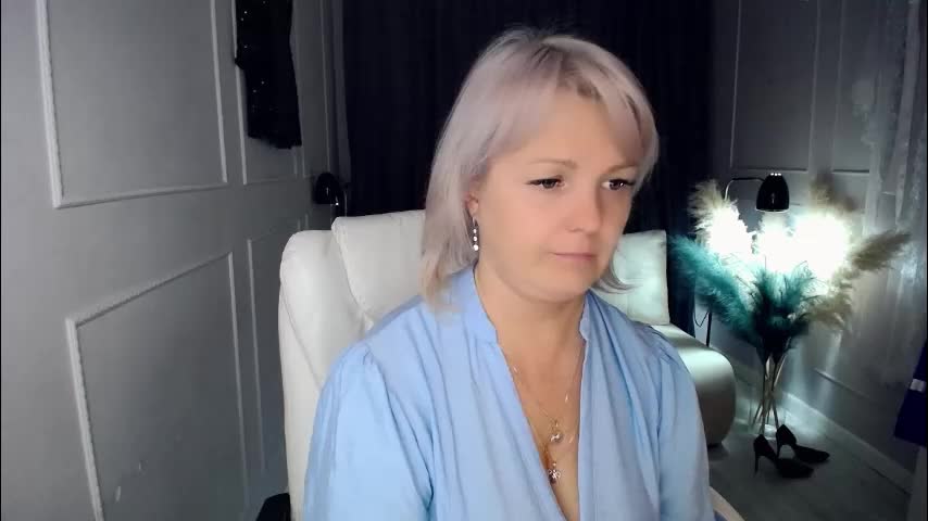 emmmam Live Sex December 17, 2025