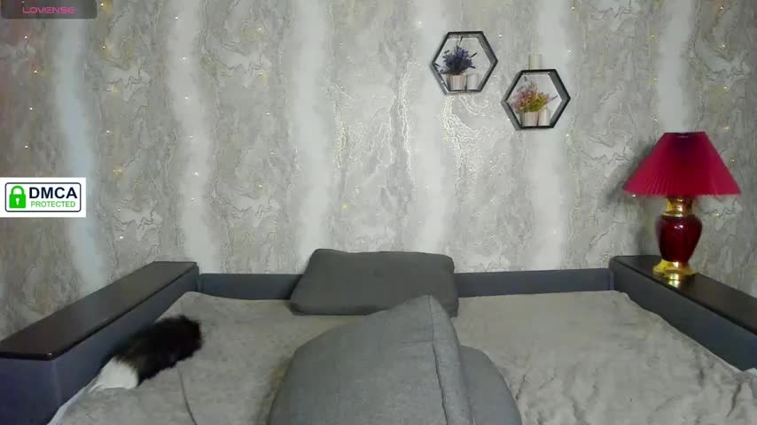 newlucky2023 Live Sex November 9, 2025