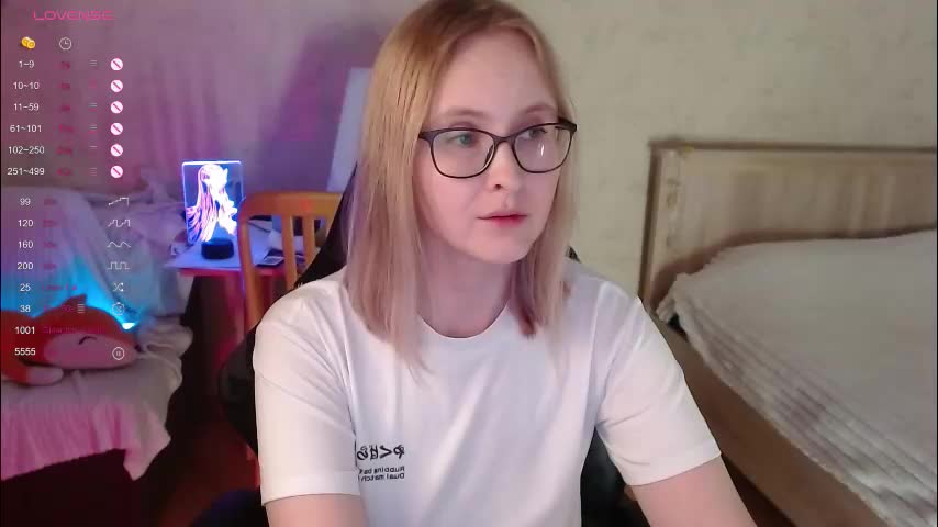 love_agatha Live Sex December 17, 2025