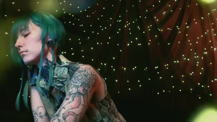 Littlespacemouse Live Sex December 17, 2025