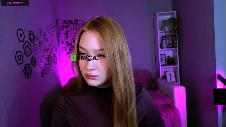 playful_sophie Live Sex December 17, 2025
