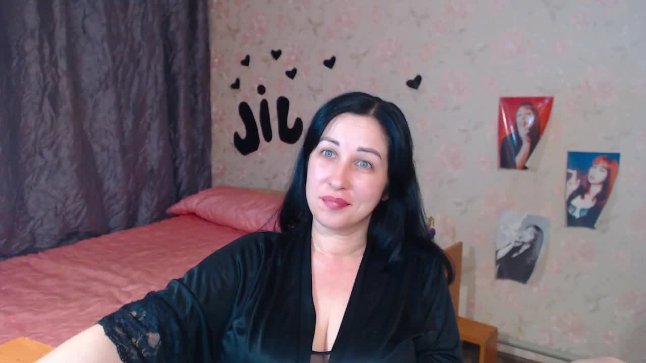 JillStevens Live Sex December 17, 2025