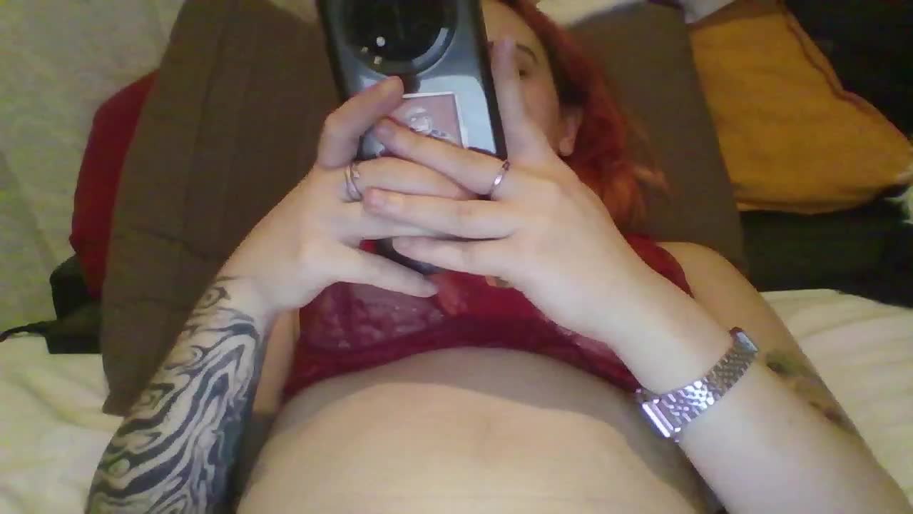 Hotredhead01 Live Sex December 13, 2025