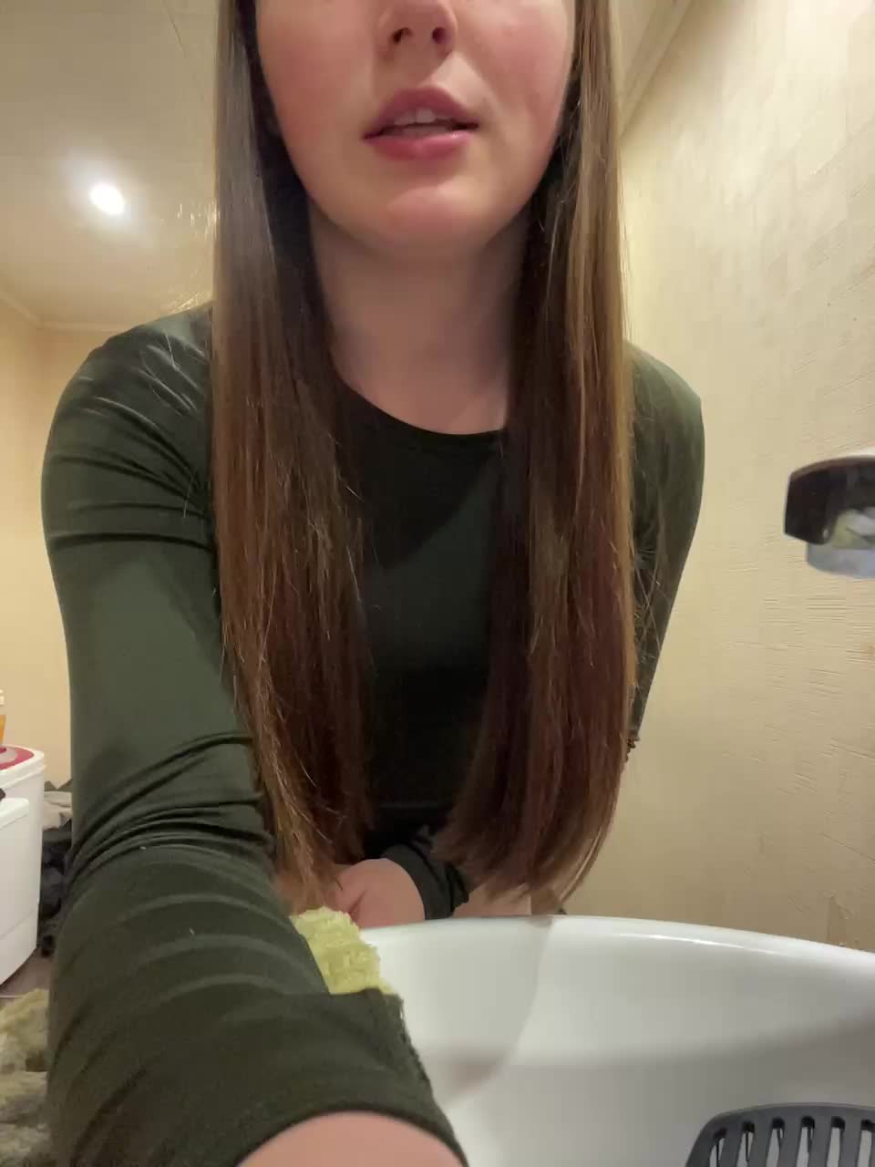 AHAHAC_HAXPEH_B_yHuTa3 Live Sex December 15, 2025