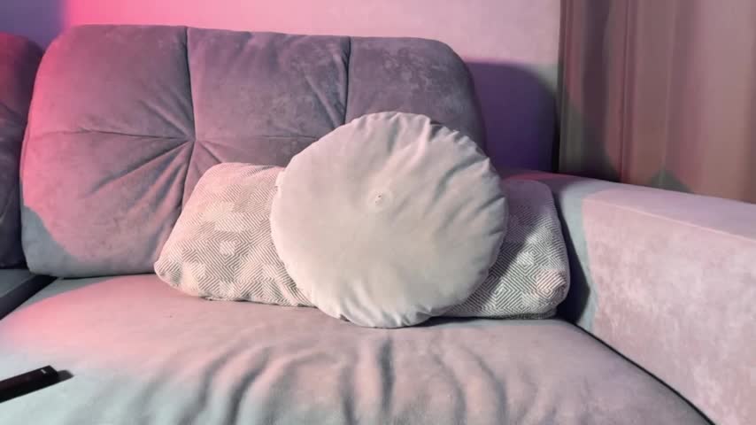 MillyMillya Live Sex December 13, 2025