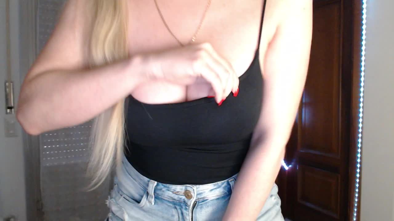 Alina-Lovely Live Sex December 14, 2025