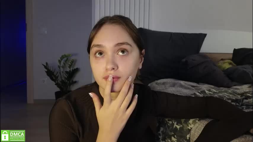 evi_woow Live Sex November 10, 2025
