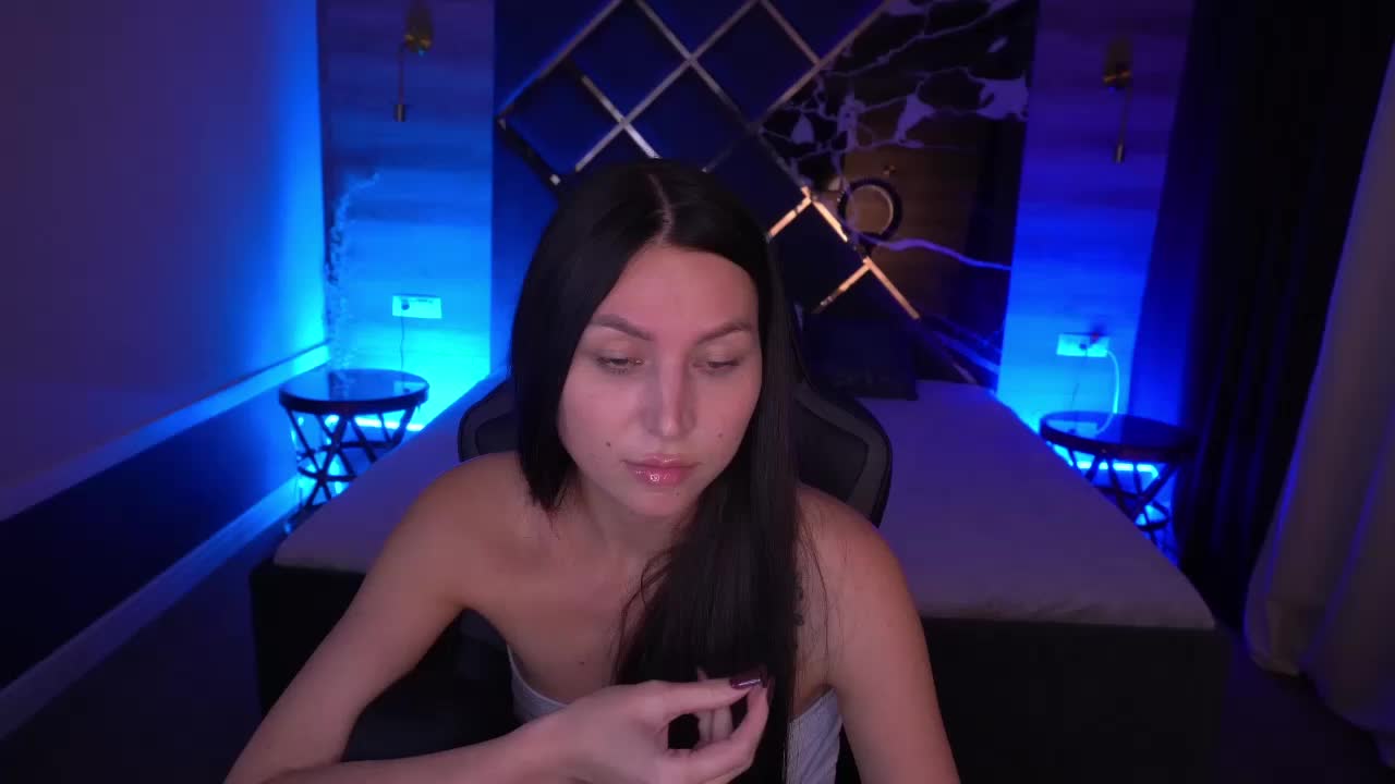 EliseVelour Live Sex December 13, 2025